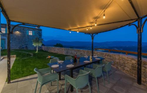 Pican Villa | Villa Paola