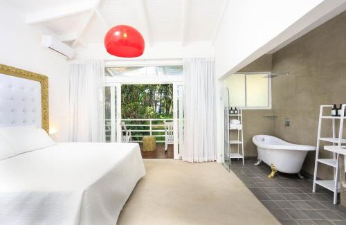 Chiguata Villa | Villa Paparazzi - Private Beachfront Villa