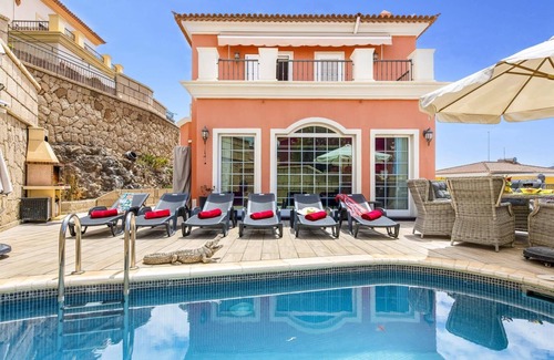 Chayofa Villa | Villa Paris by Villa Plus