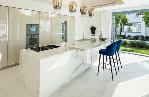 Marbella Villa | Villa Paris, Frontline Golf, Nueva Andalucia, Spain