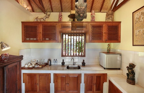 Kayu Putih House | Villa Patria