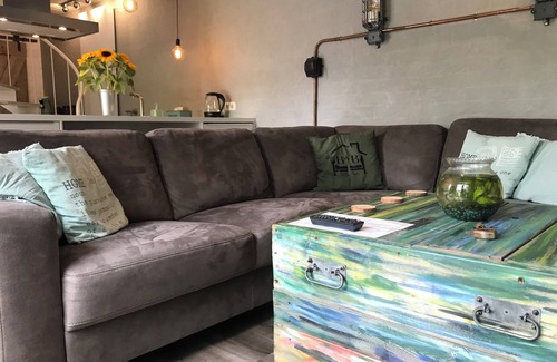 Gilze House | Villa Pats is located in a quiet village near the Efteling/Zoo Beekse Bergen