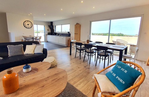 Plouescat House | Villa Pen Ar Pors, 8 people, pool, sea view