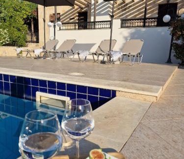 Douliana Villa | Villa Penelope Luxury Retreat with Pool & Sea View in Crete