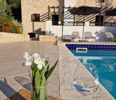 Douliana Villa | Villa Penelope Luxury Retreat with Pool & Sea View in Crete