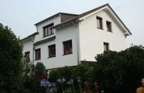Muhlheim House | Villa Peony