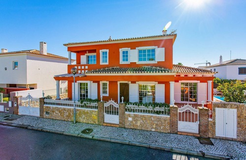 Pera Villa | Villa Pera by Villa Plus