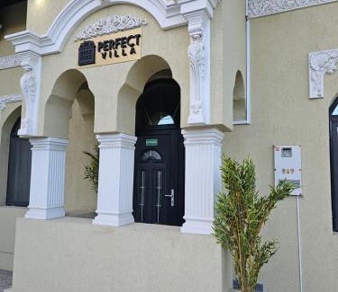 Ploiesti House | Villa Perfect