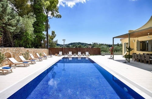 Gouvia Villa | Villa Perious - Six Bedroom Villa, Sleeps 12