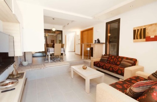 Bonmont Terres Noves House | Villa Perla by Interhome