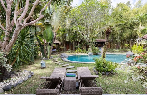 Umalas Villa | Villa Permata Art - Relaxing Tropical Oasis between Canggu & Seminyak