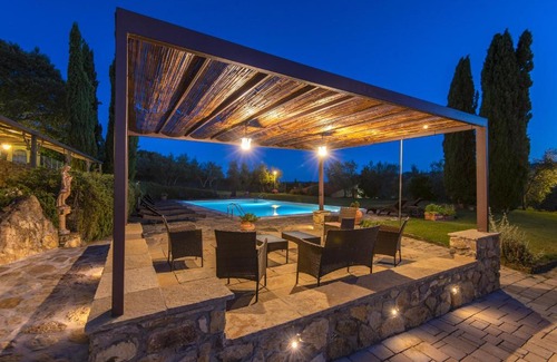 Bucine Villa | Villa Petrea