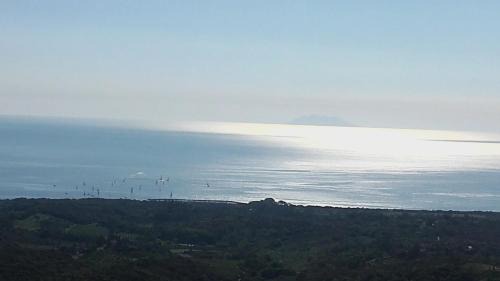Valle-de-Campoloro House | Villa Petrera