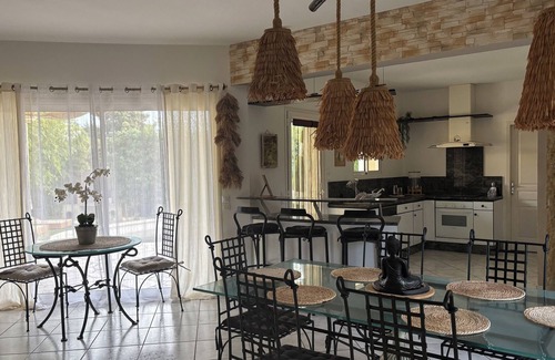 Saint-Drezery Villa | Villa Pic St Loup Montpelier area, 10 min A9, 170m², swimming pool, sleeps 10
