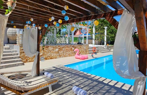 Arandelovac Villa | Villa Picasso Arandjelovac