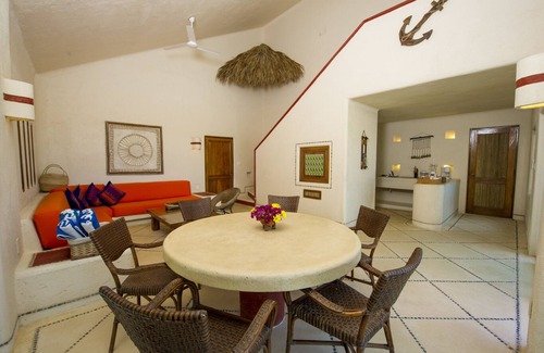 Diamante Villa | VILLA PIE DE LA CUESTA ACAPULCO