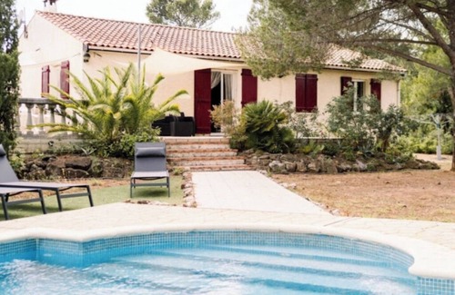 Argeliers Villa | VILLA PIN PARASOL