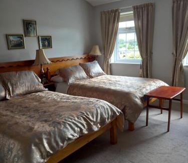 Cong Bed & Breakfast | Villa Pio Accommodation Cong