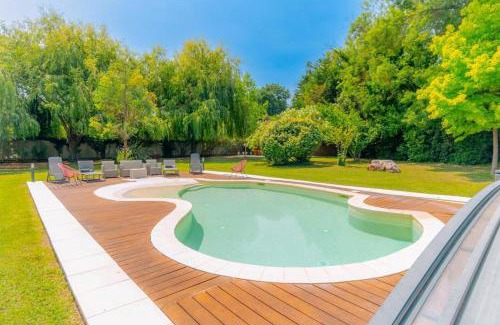 Lattes House | Villa Piscine Chauffée Jacuzzi Lattes Proche Montpellier et Plages