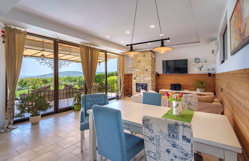 Osenovo Villa | Villa Poemia- a boutique villa with unique sea view- 5 min from the beach!