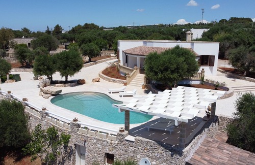 Marina San Gregorio Villa | VILLA POESIA BLU swimming pool and Jacuzzi sea view up to 8 seats and 4000 sqm PARK