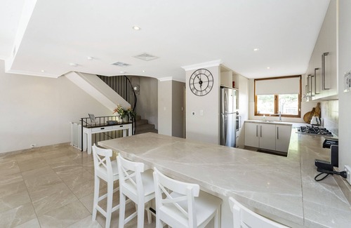 Wannanup Villa | Villa Port Grimaud on Bouvard Island
