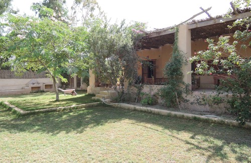 Yusuf as-Sidiq Villa | Villa Qarun - Tunis Village