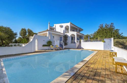Silves Villa | Villa Quinta Marta Luisa by Villa Plus