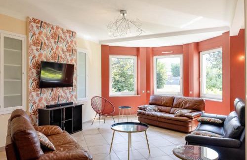 Dombasle-sur-Meurthe House | Villa rénovée près de Nancy avec spa - FR-1-584-375