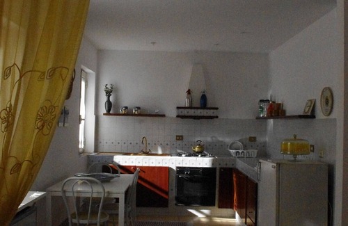 San Giorgio a Cremano House | Villa Raffaela - House, ideal for a holiday pacevole