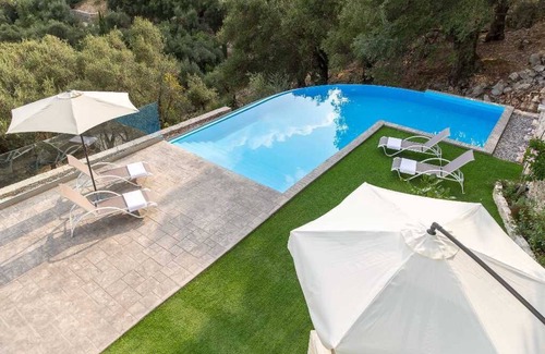 Gimari Villa | Villa Rana