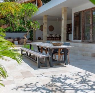 Tumbu Village Villa | Villa Rasa Senang, with private cook and pool