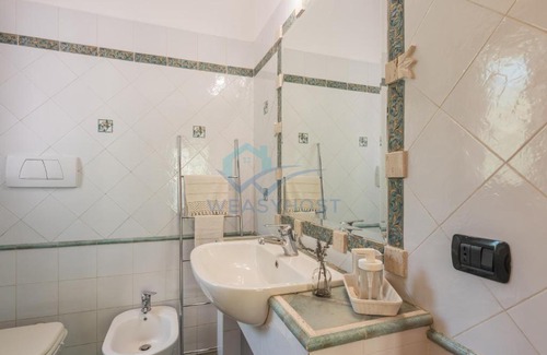 Monte Compatri Cabin | Villa Rayskaya