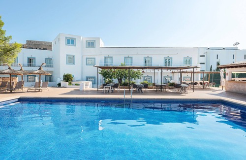 Camp de Mar Apartment | Villa Real Club Apartments