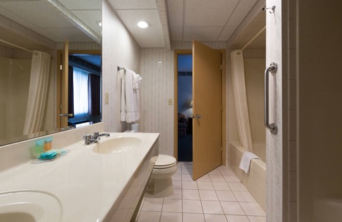 Town of Delaware Resort | Villa Roma Resort and Conference Center