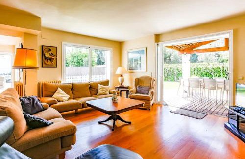 Can Macia House | Villa Romady