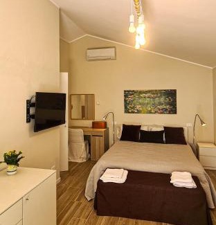 Camerano Apartment | Villa Rosa Augusta