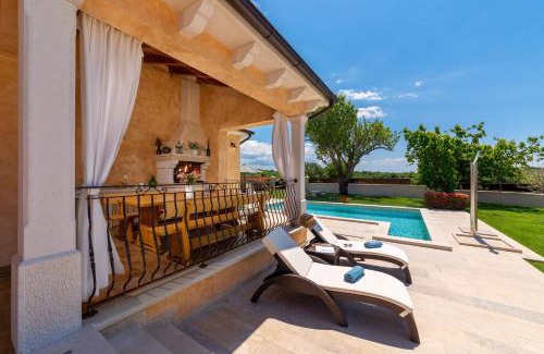Flengi Villa | Villa Rotonda