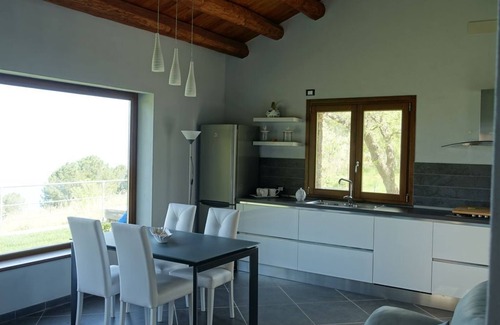 Sant'Ambrogio Villa | "Villa roverelle" villa with pool - CIN IT082027C2IYJ8SZW9