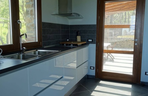 Sant'Ambrogio Villa | "Villa roverelle" villa with pool - CIN IT082027C2IYJ8SZW9