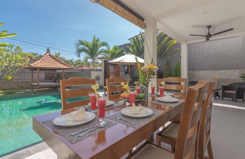 Pemaron Villa | Villa Royal Lovina - New Brand Luxury Private Beachfront Villa