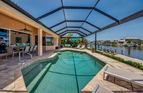 Pelican Villa | Villa Royal Palms