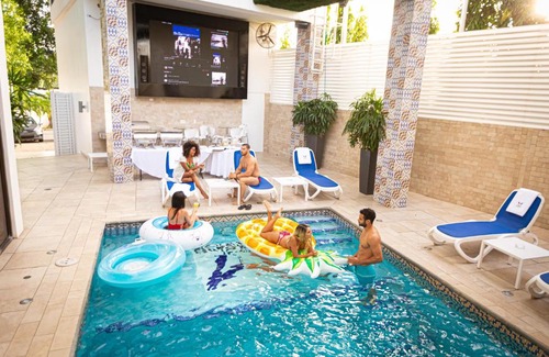 San Miguelito Villa | Villa Royale Panama