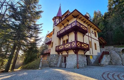 Tatranska Kotlina Apartment | Villa Rusalka