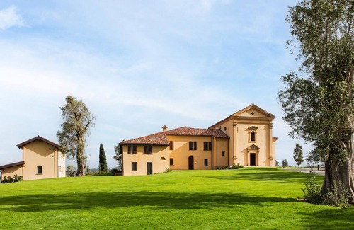 Varignana Villa | Villa S M Maddalena Part of Palazzo di Varignana
