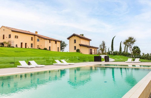 Varignana Villa | Villa S M Maddalena Part of Palazzo di Varignana