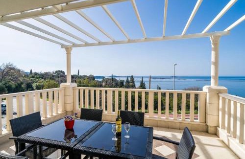 Plat Apartment | Villa Samba - Two-Bedroom Apartment with Terrace and Sea View - A4 1