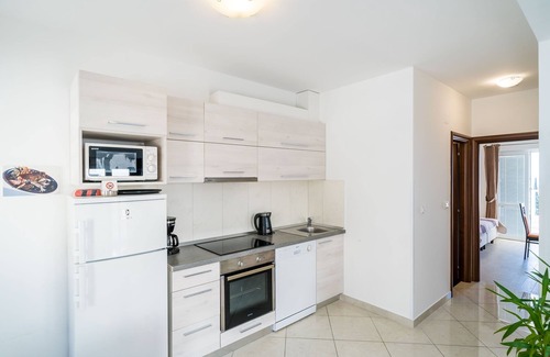 Plat Apartment | Villa Samba - Two-Bedroom Apartment with Terrace and Sea View