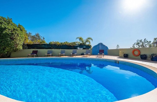 Mato Serrao Villa | Villa San Juan by Algarve Vacation