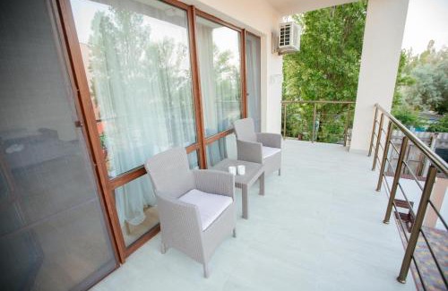 Karolino-Bugaz Hotel | Villa San-Marina